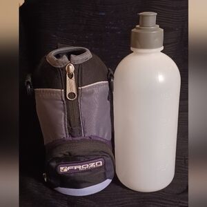 Frozn cold to the core 32 oz jug gray black purple (110424B)